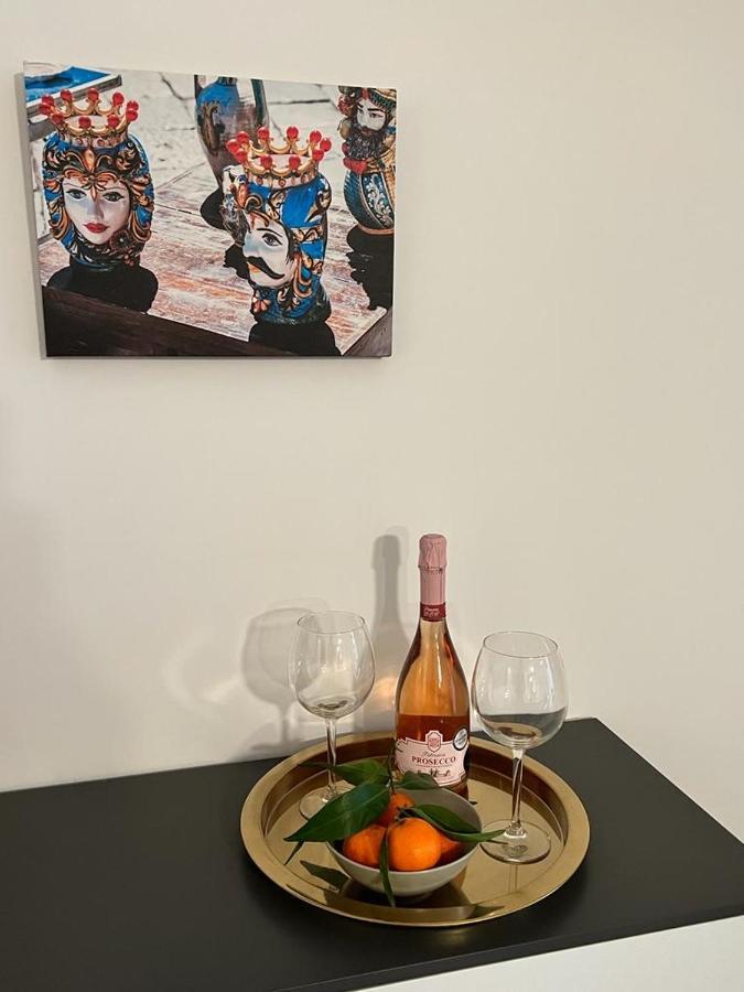 La Suite Di Piazza Dell'Universita Catania Ngoại thất bức ảnh
