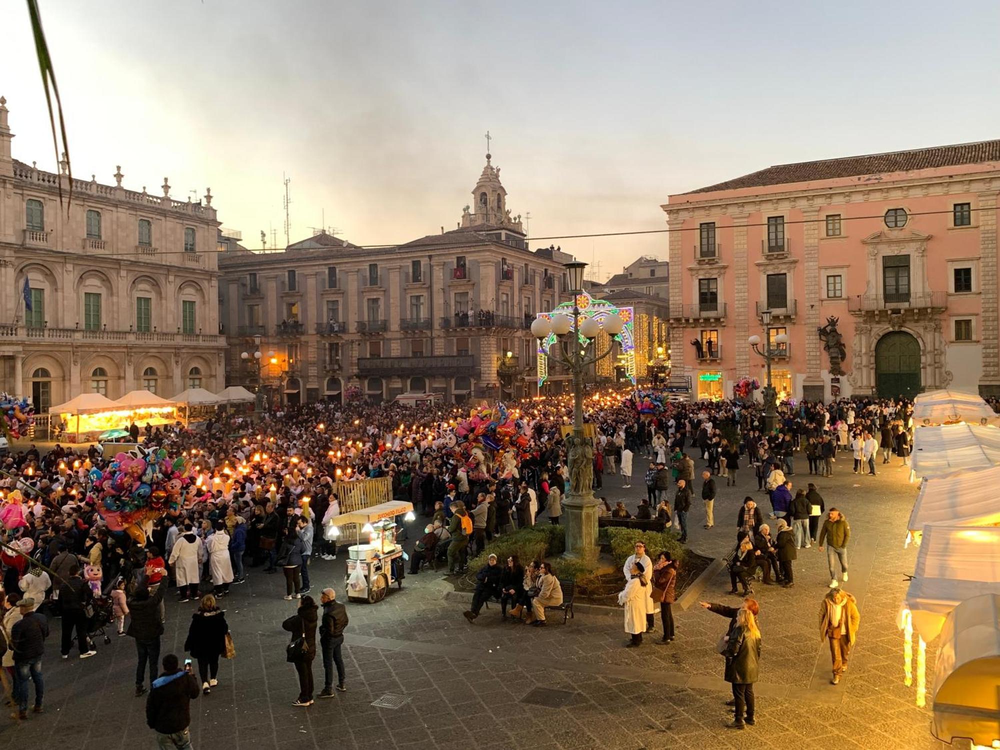 La Suite Di Piazza Dell'Universita Catania Ngoại thất bức ảnh